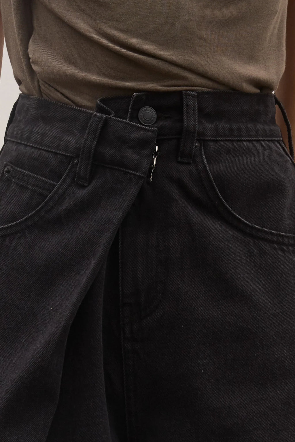 Regalia Jean - Backstage Black