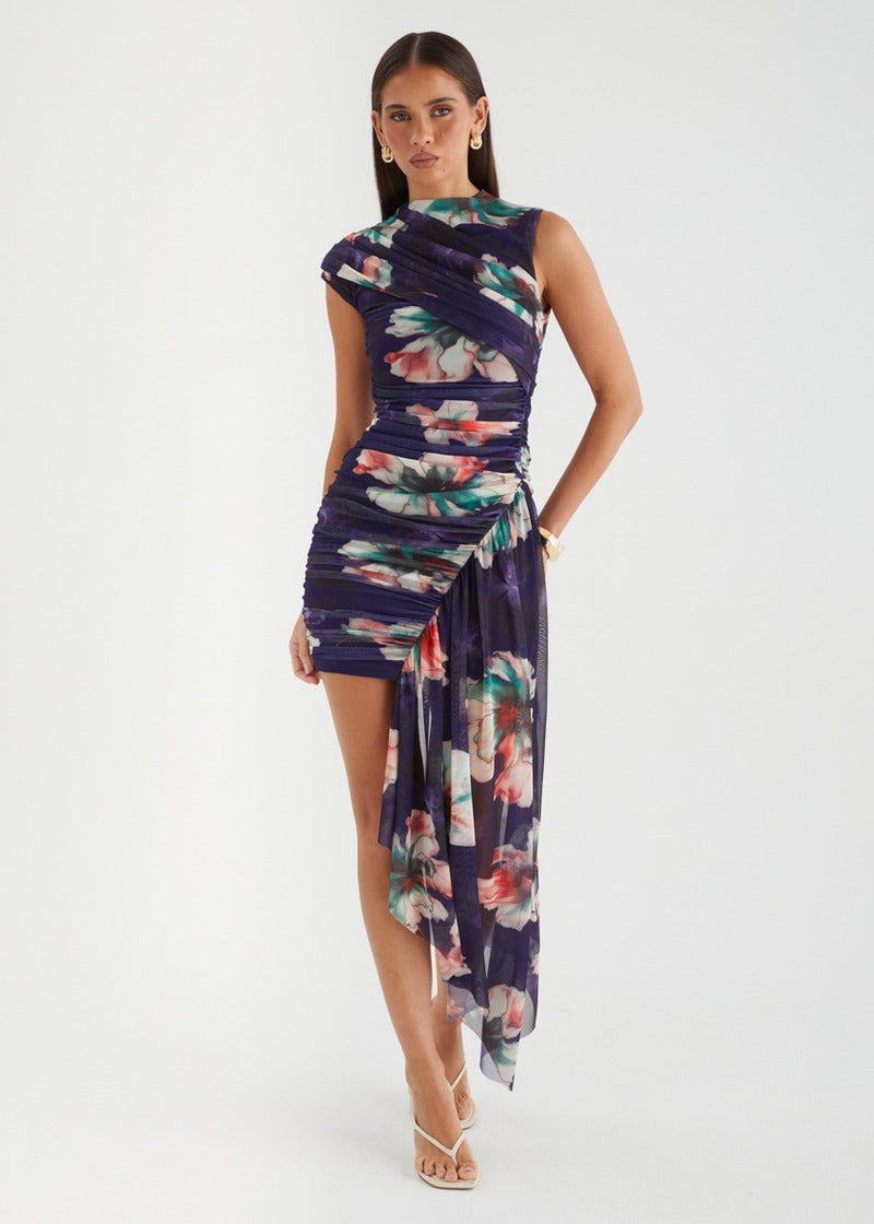 Halle Mini