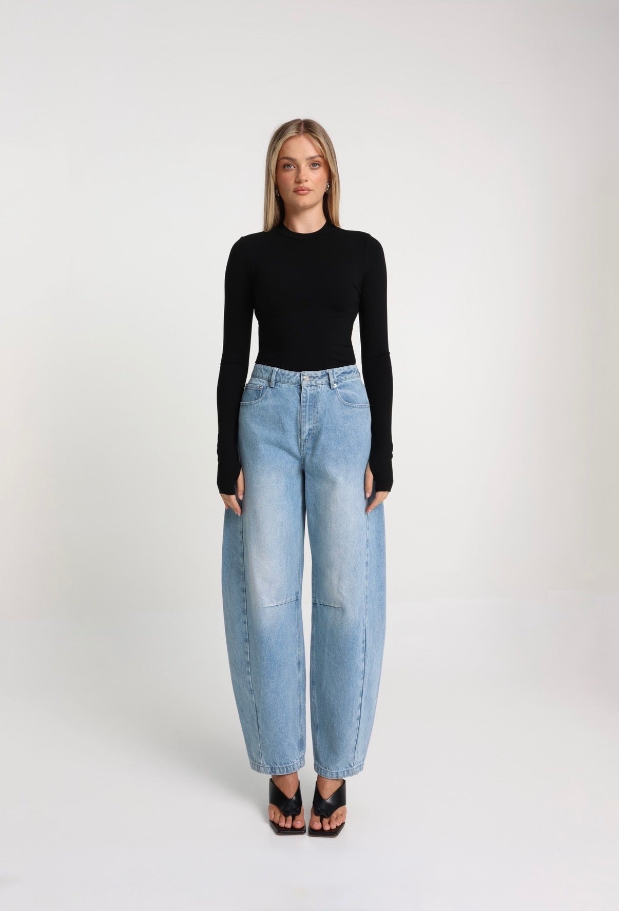 Cora Barrel Jean