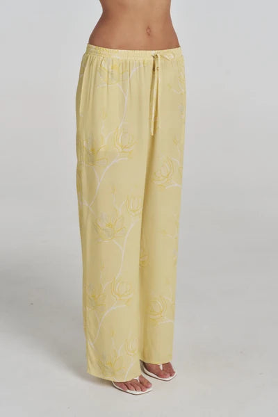 Magnolia Elastic Waist Pant
