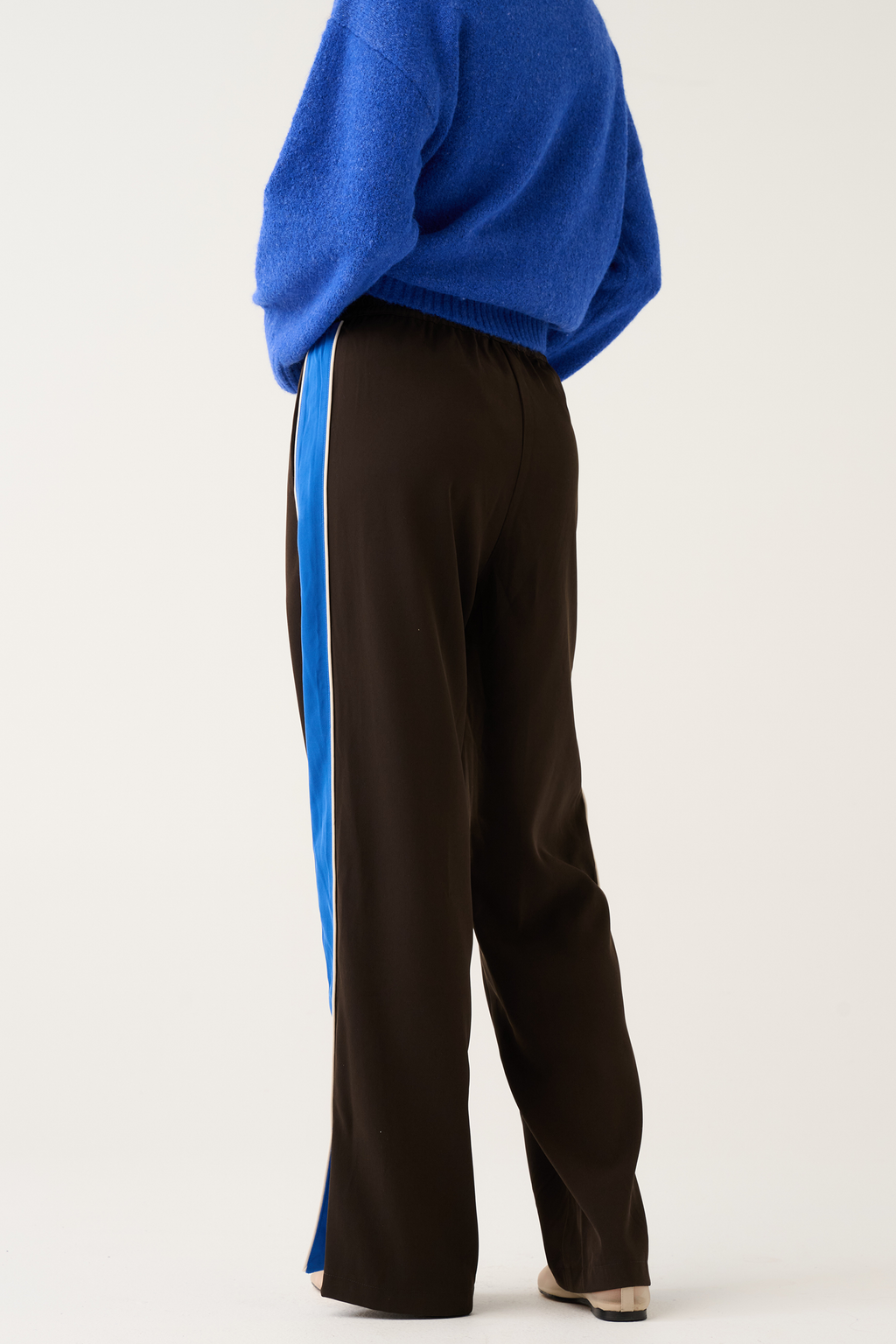 Freya Pant